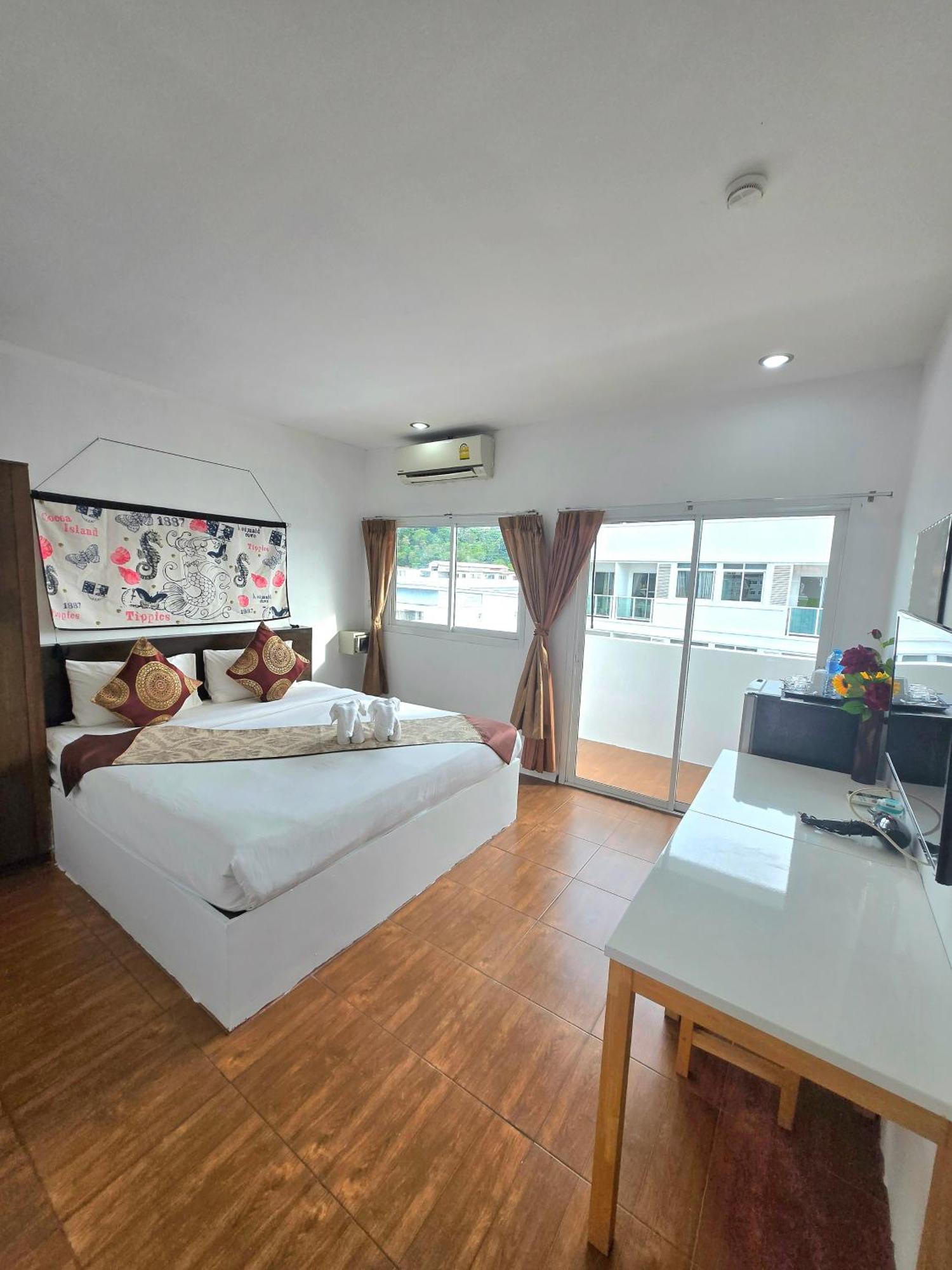 Happy 99 Guest House Patong Exterior foto